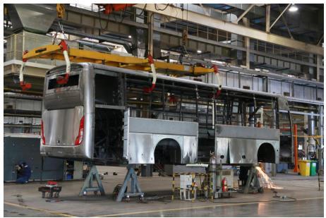 探訪品質(zhì)之旅 媒體走進(jìn)歐輝客車(chē)廣東工廠，探尋福田汽車(chē)綠色高質(zhì)量發(fā)展之路