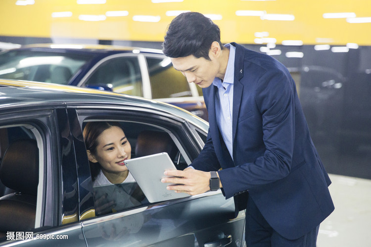 試乘之旅中的信任與選擇 揭秘二手汽車(chē)銷(xiāo)售的藝術(shù)